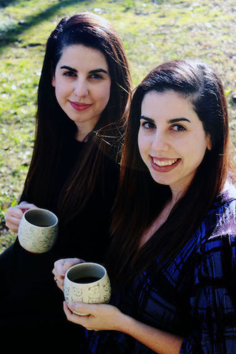 Krista & Becca Ritchie