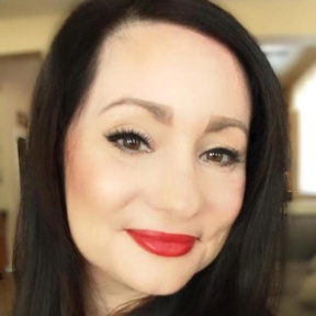 Liana De la Rosa photo