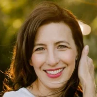 Stephanie Garber