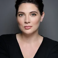 Taylor Jenkins Reid