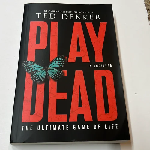 Play Dead (Paperback)