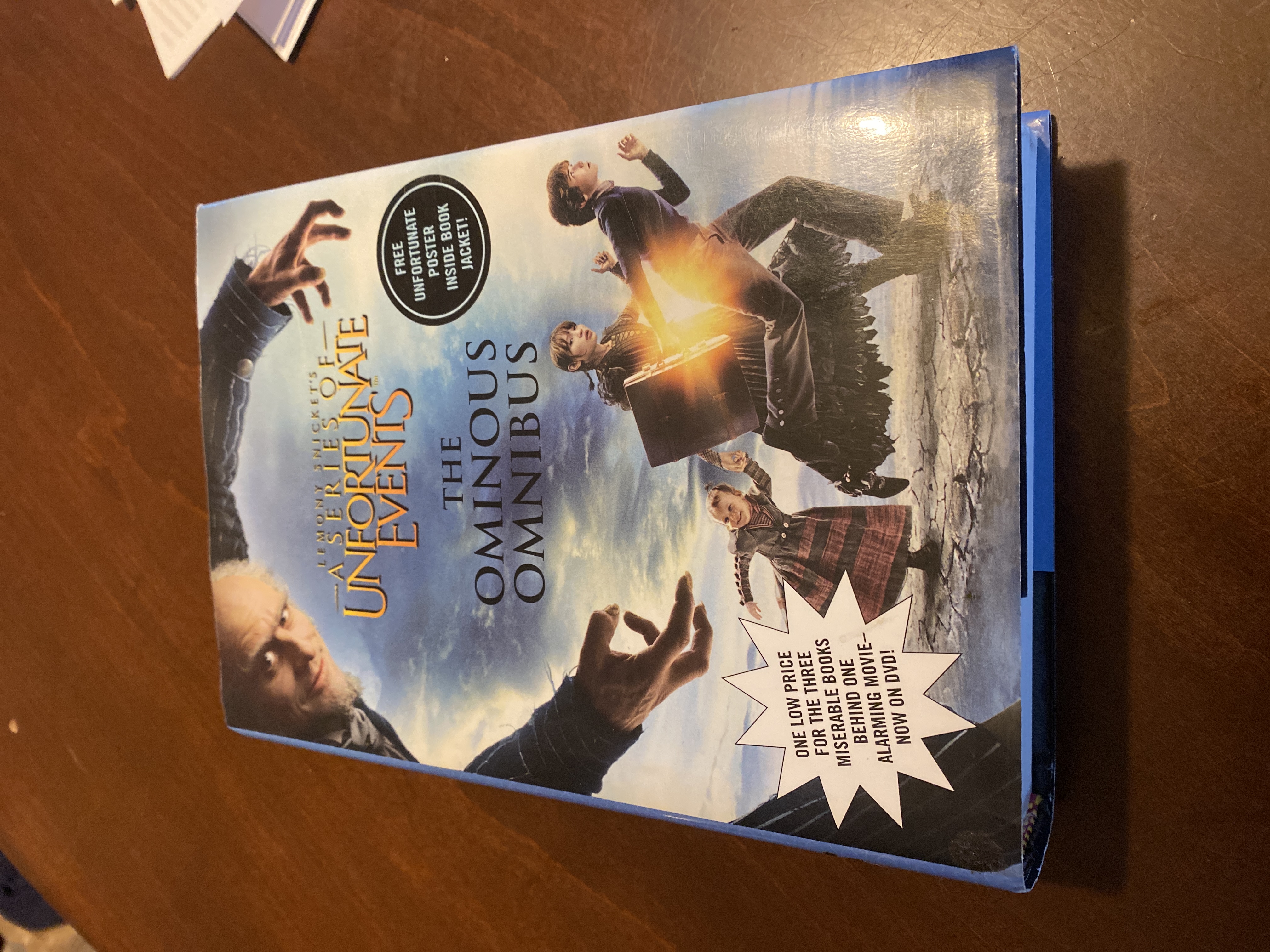 A Series of Unfortunate Events: the Ominous Omnibus (Books 1-3)