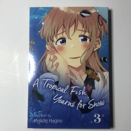 A Tropical Fish Yearns for Snow, Vol. 3