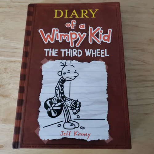 The Third Wheel (Diary of a Wimpy Kid, Book 7)