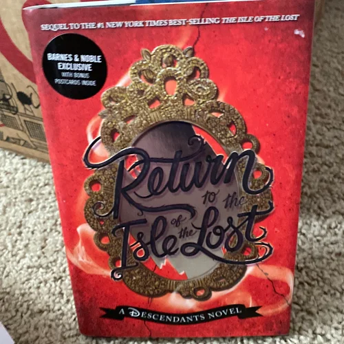 Return to the Isle of the Lost (a Descendants Novel, Book 2)