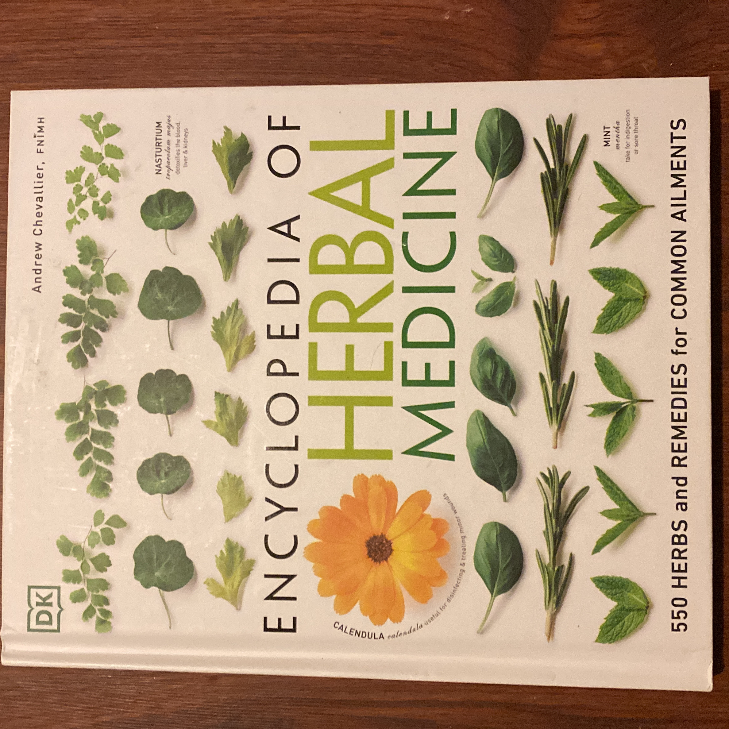 The Encyclopedia of Medicinal Plants by Andrew Chevallier