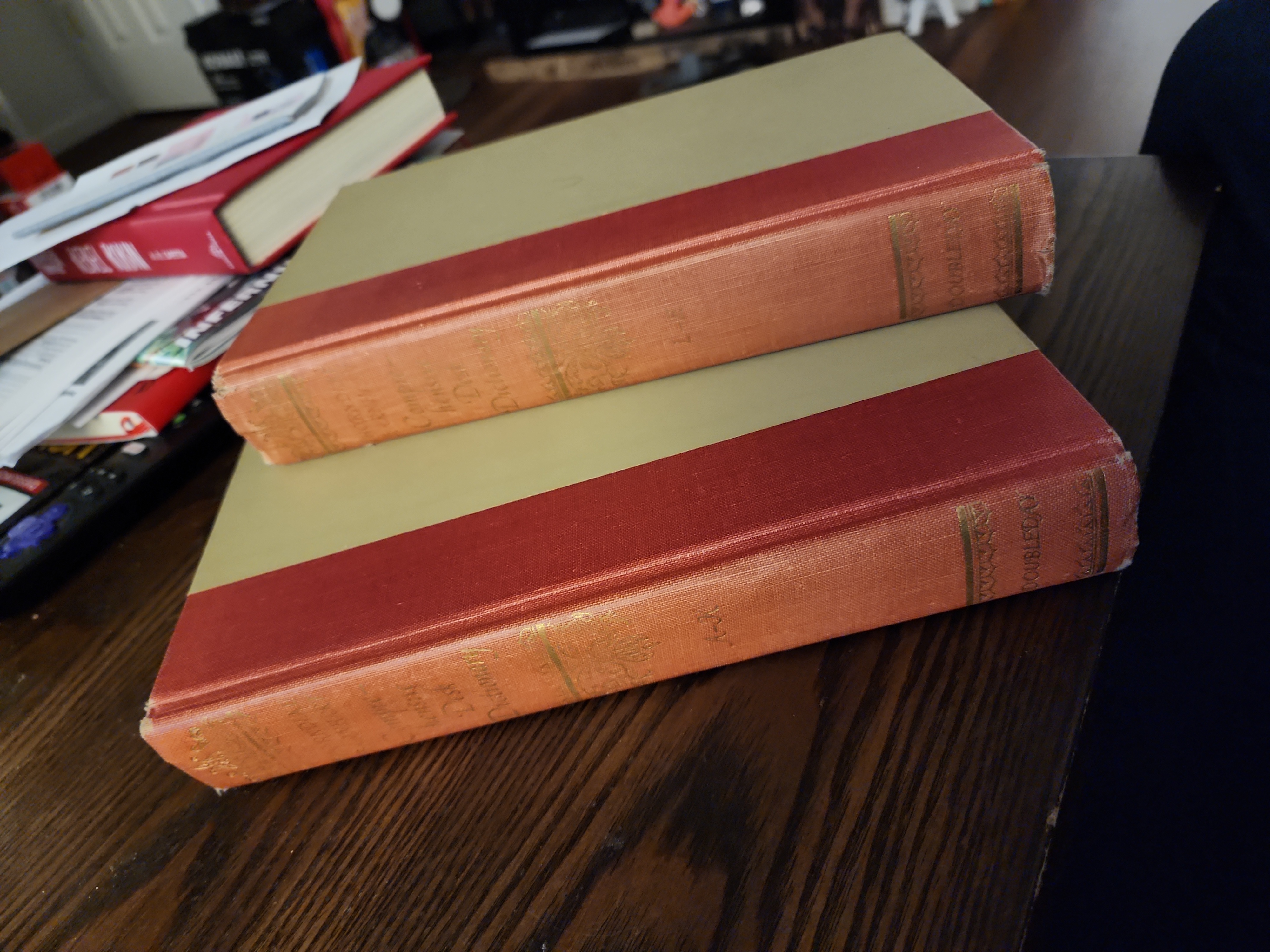 Thorndike-Barnhart Comprehensive Desk Dictionary 