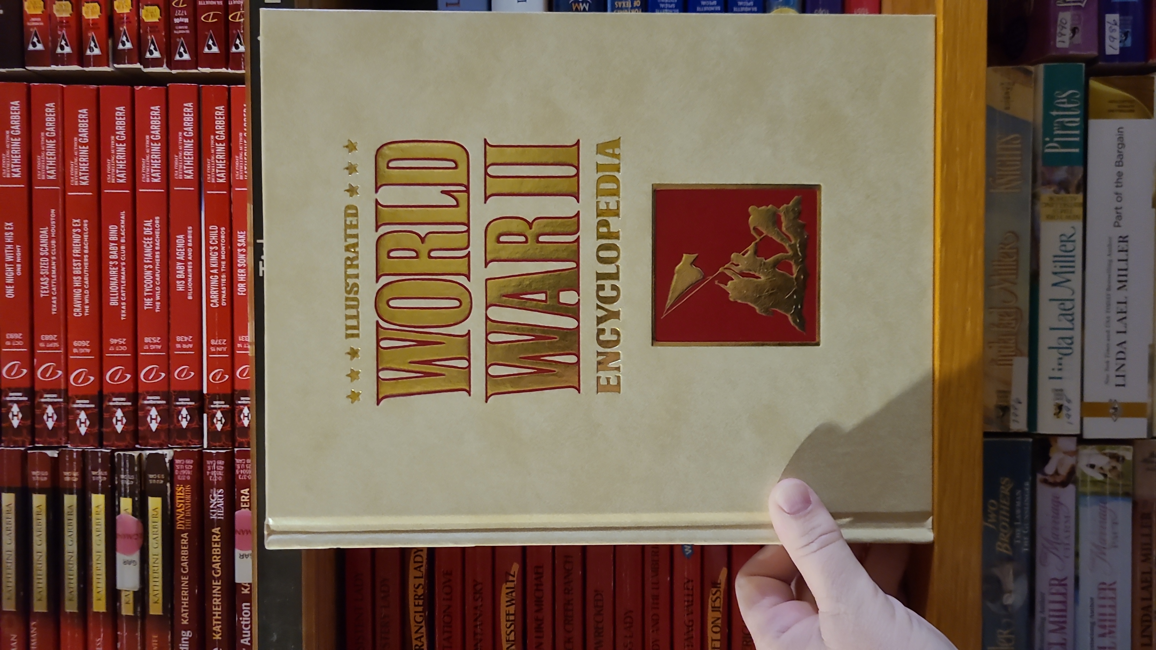 The Illustrated World War Two Encyclopedia