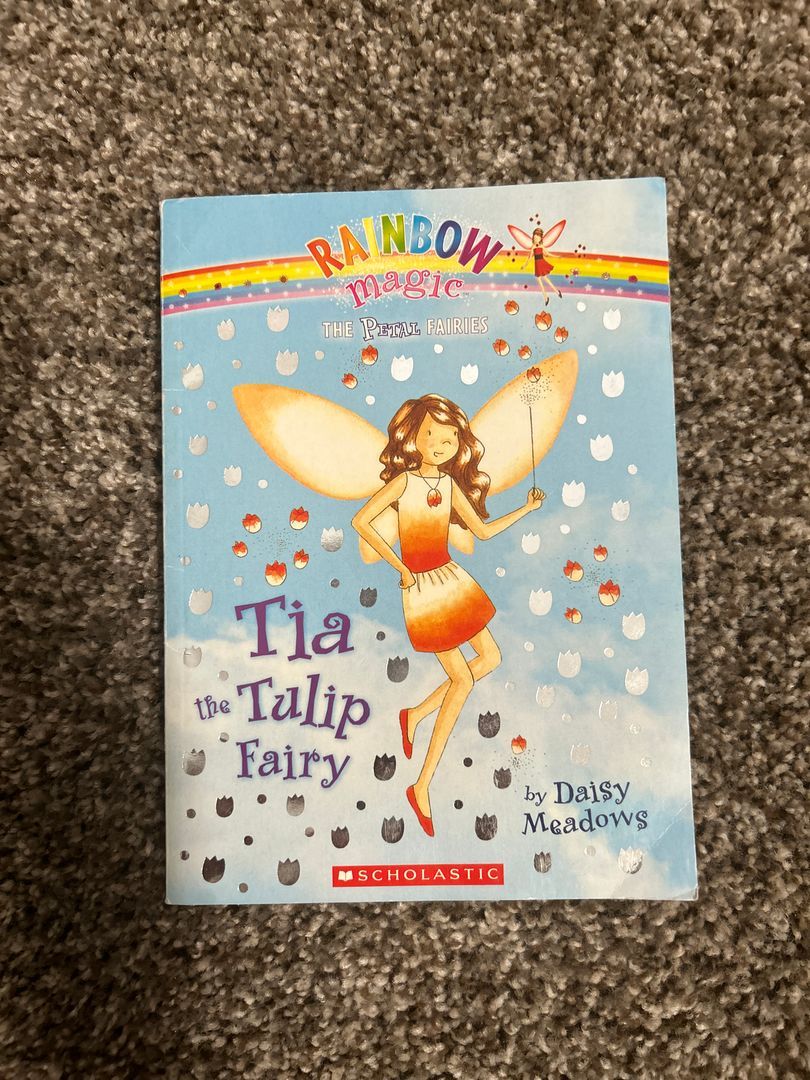 Rainbow Magic Special Edition: Addison the April Fool's Day Fairy by Daisy  Meadows