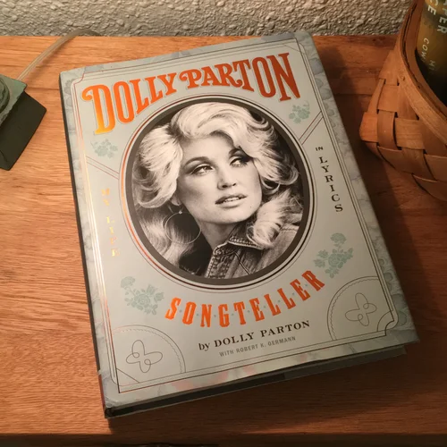 Dolly Parton, Songteller