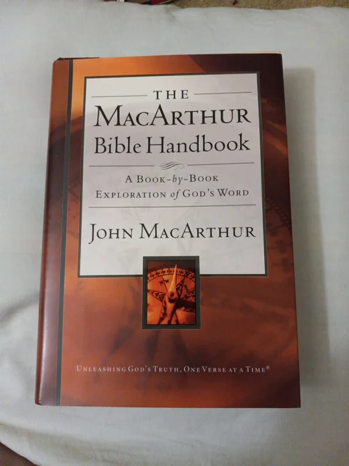 The MacArthur Bible Handbook