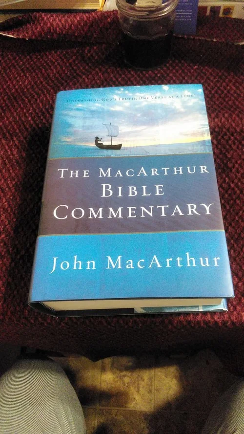 The Macarthur Bible Commentary