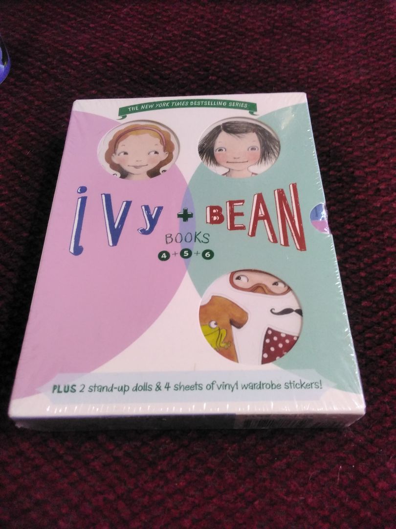 Ivy and Bean Boxed Set 2