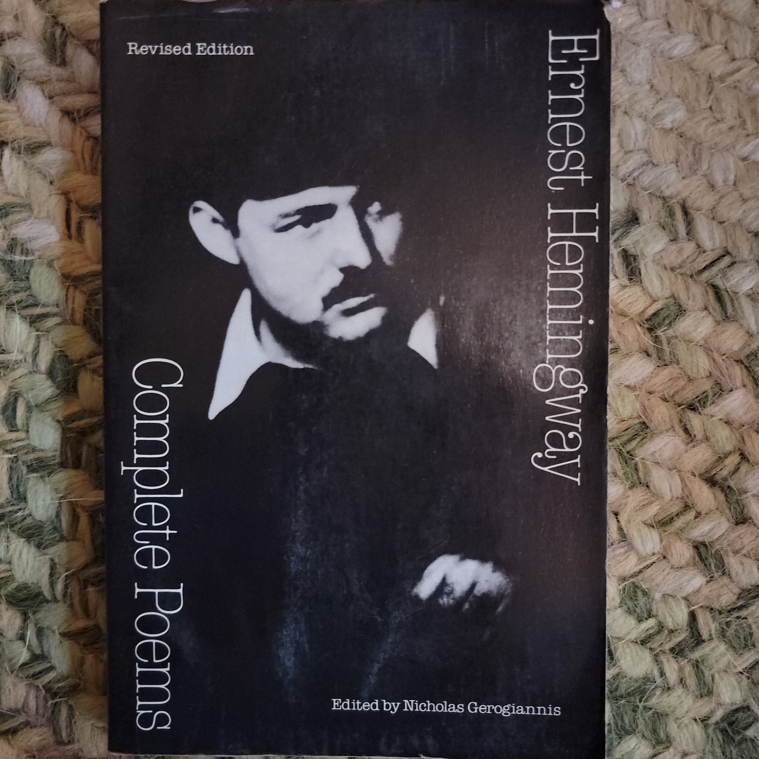 Ernest Hemingway - Complete Poems