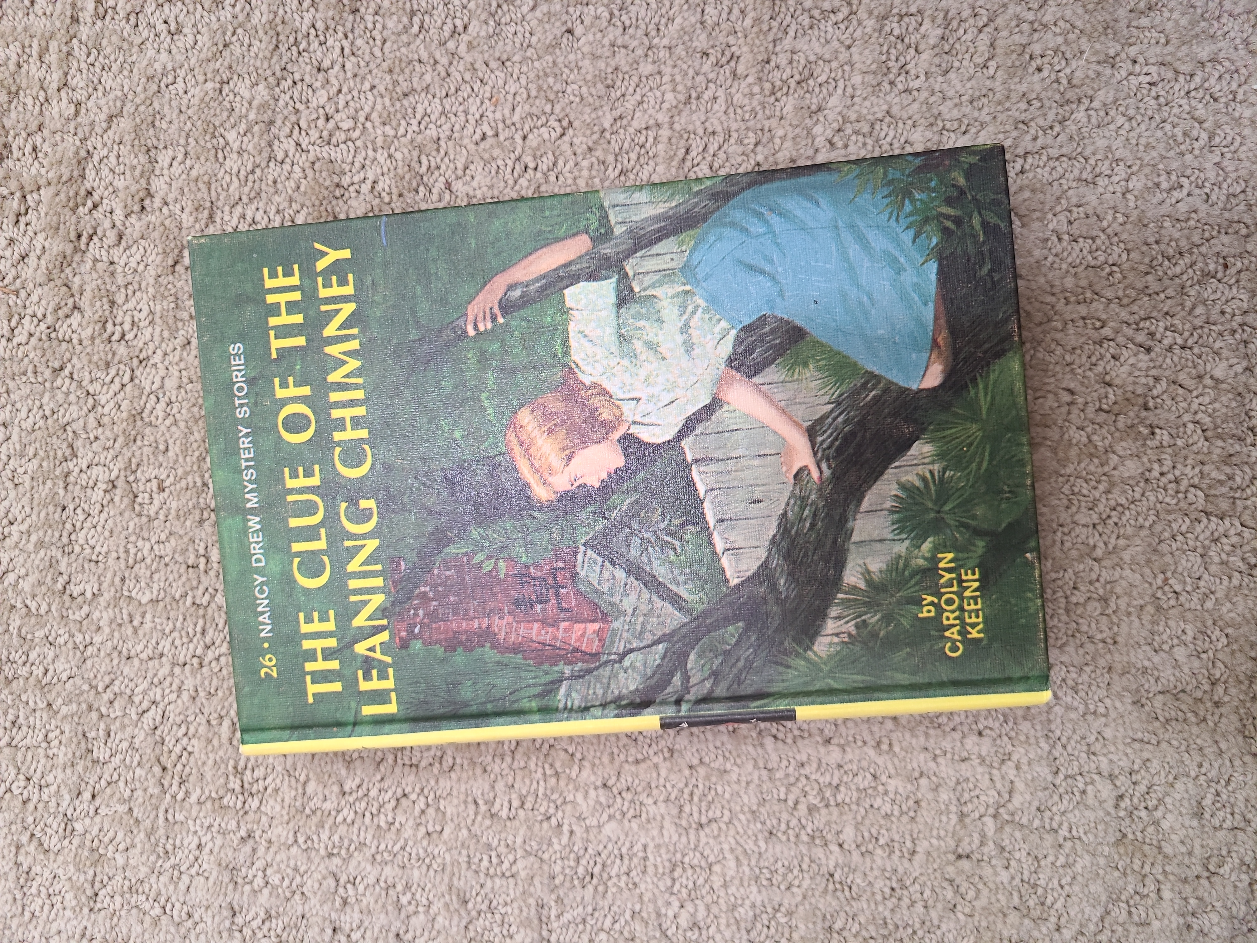 Nancy Drew 26: the Clue of the Leaning Chimney