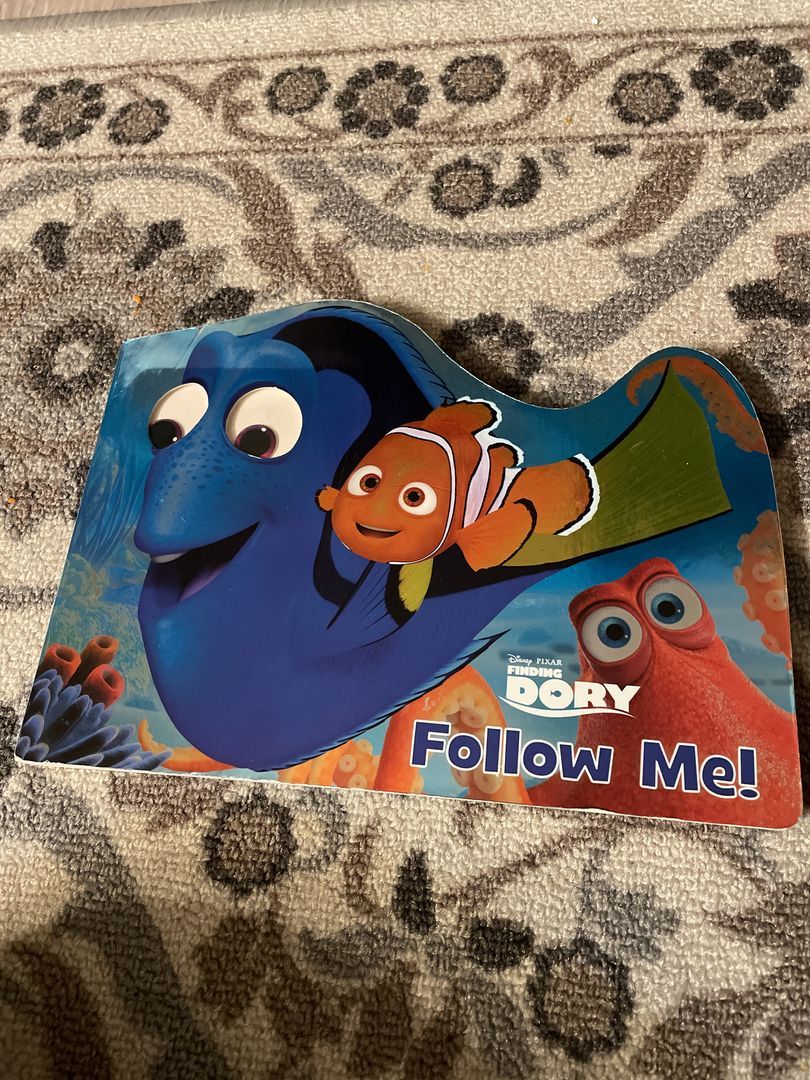 Disney&Pixar Finding Dory: Follow Me!