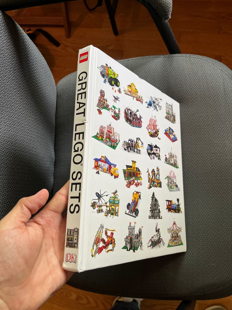 Great LEGO Sets: a Visual History