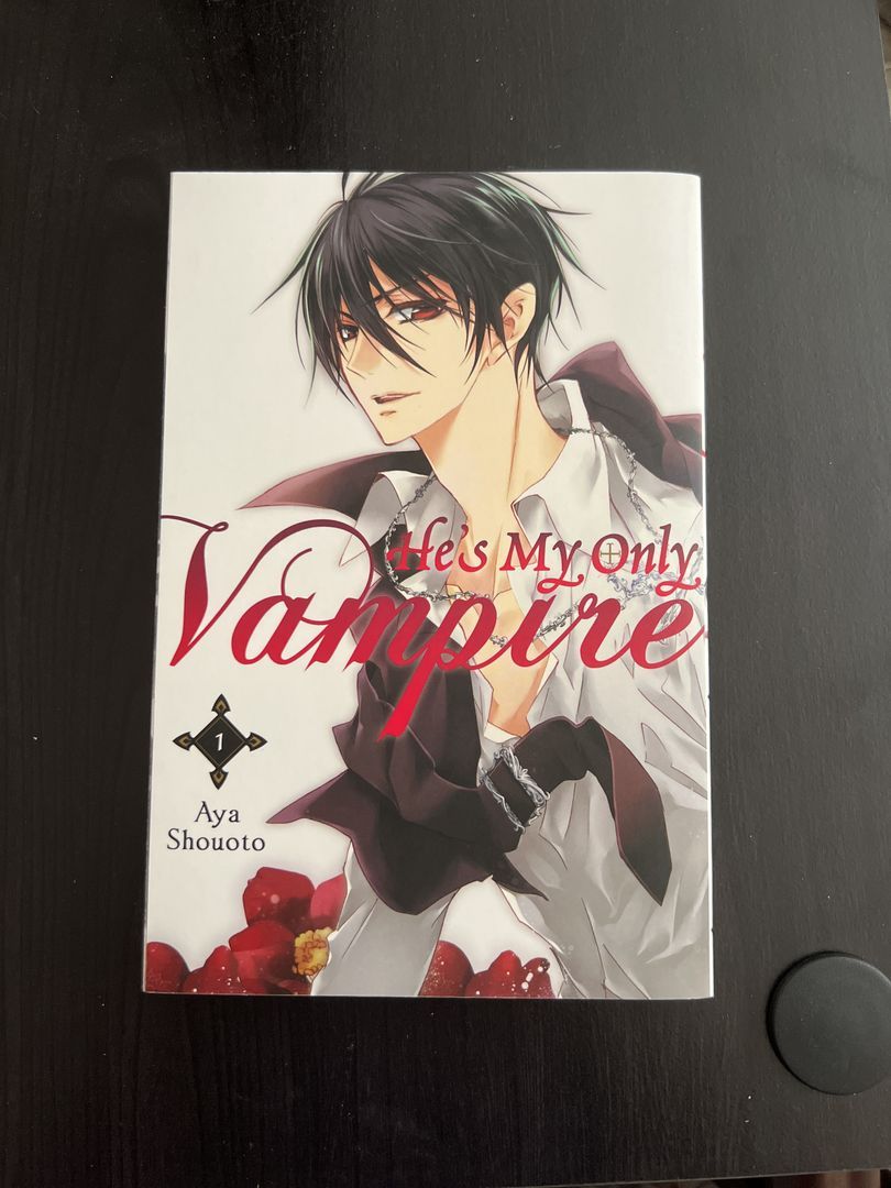 He's My Only Vampire, Vol. 1