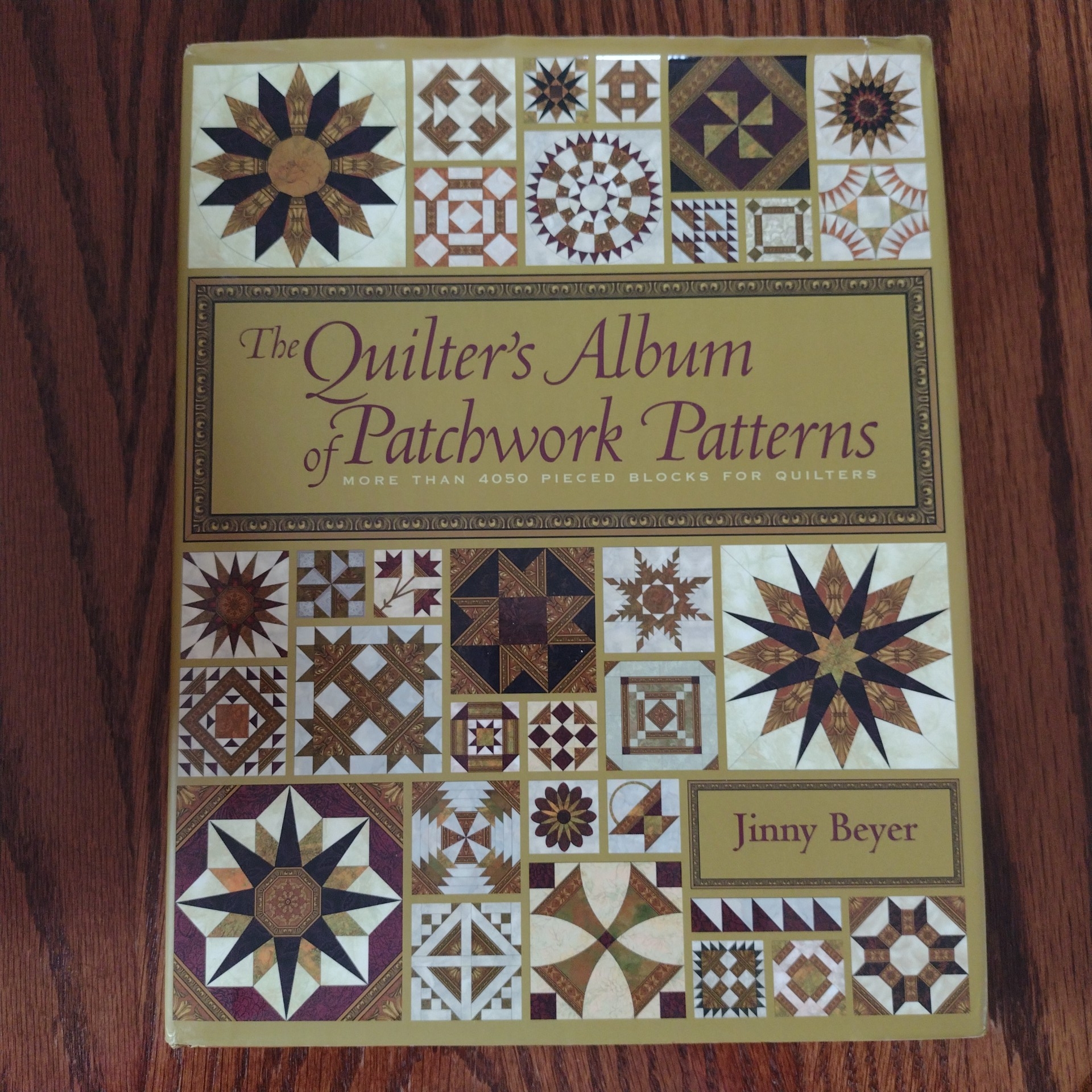 The Quilter's Album of Blocks and Borders by | PangoBooks