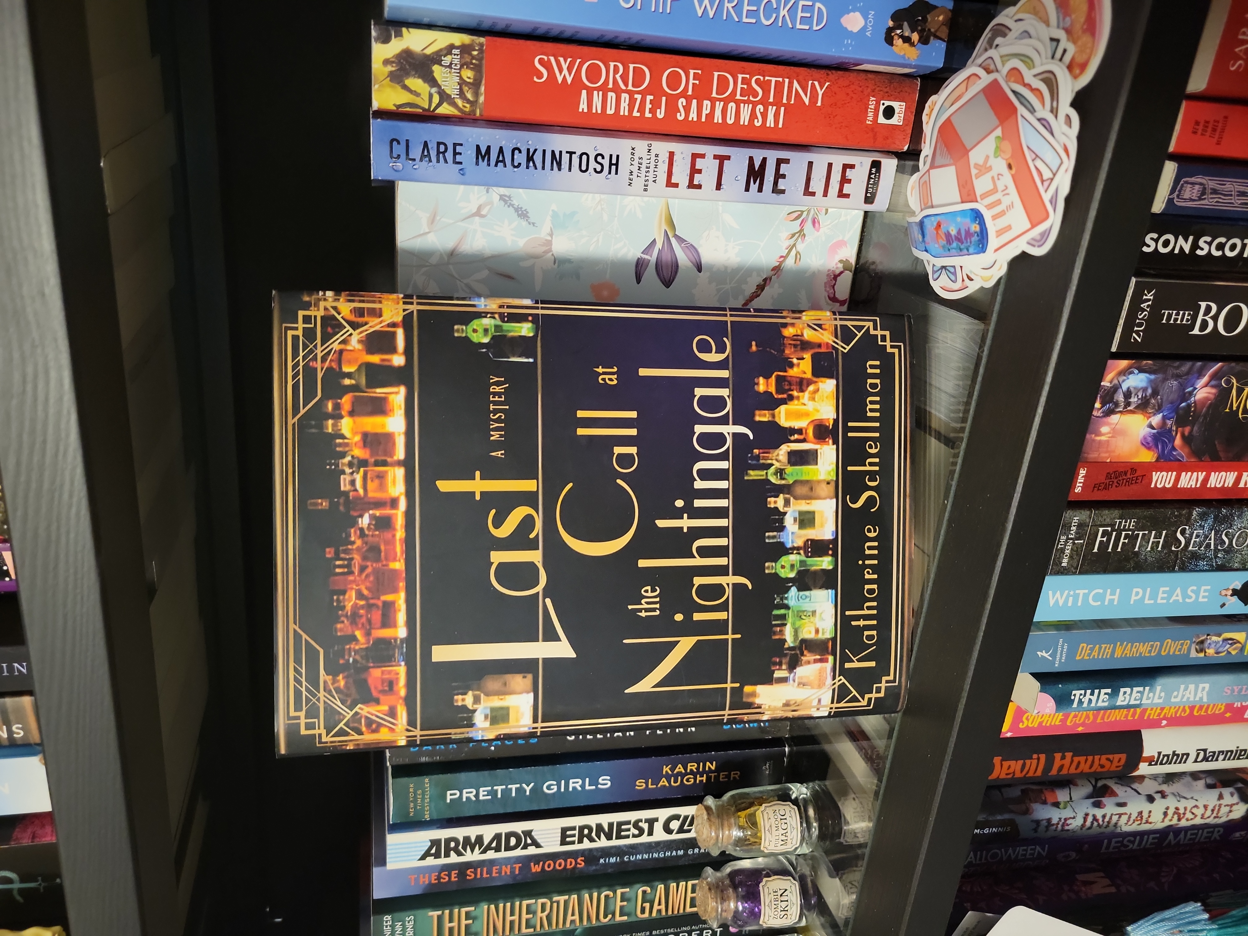 Sale image for 498ba19d-f0d3-48c8-955e-5f8a64bffe81-Dtowj9fYePcsZa9cmvHdE5bHEbD2