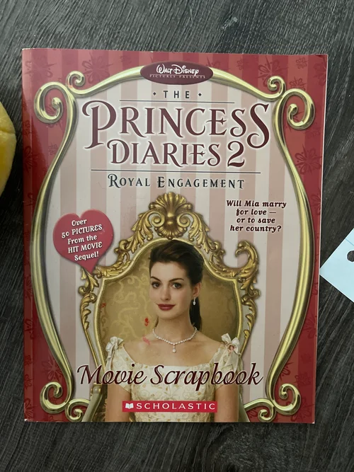 The Princess Diaries 2, Royal Engagement