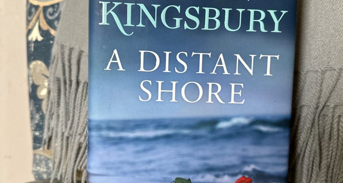 A Distant Shore Audiobook by Karen Kingsbury