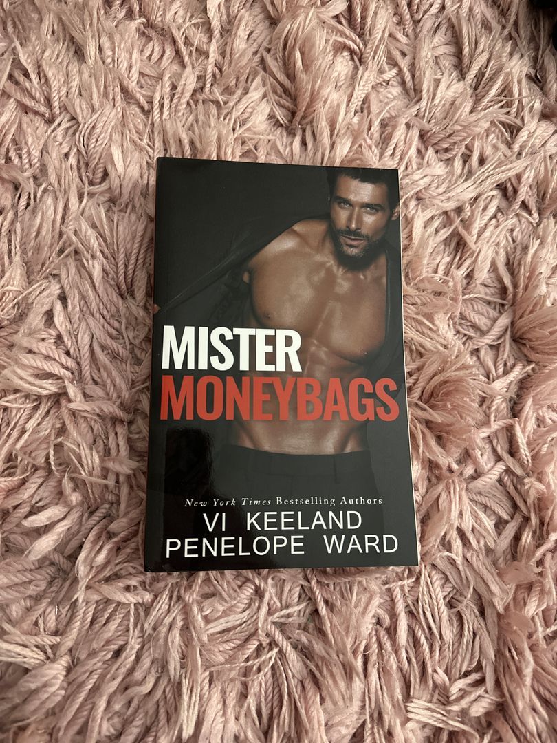 Sale image for faf7f573-8d4d-4e6a-ad2d-a257fb9fad63-G84uP6RwpVU1oYv9ZfglqKxM0ti1