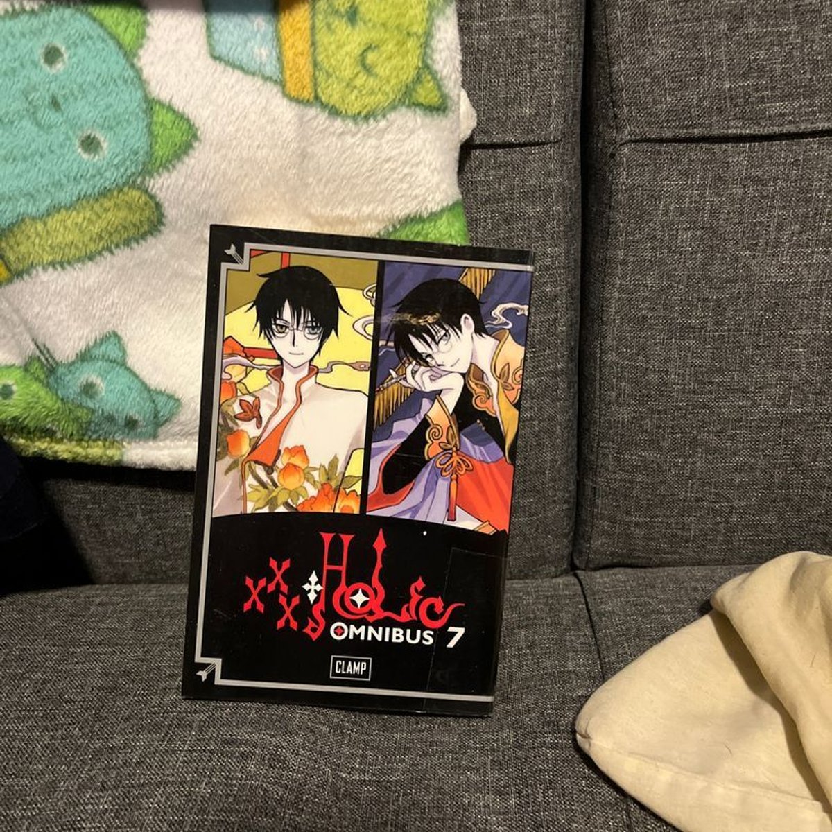 XxxHOLiC Omnibus 7 by CLAMP