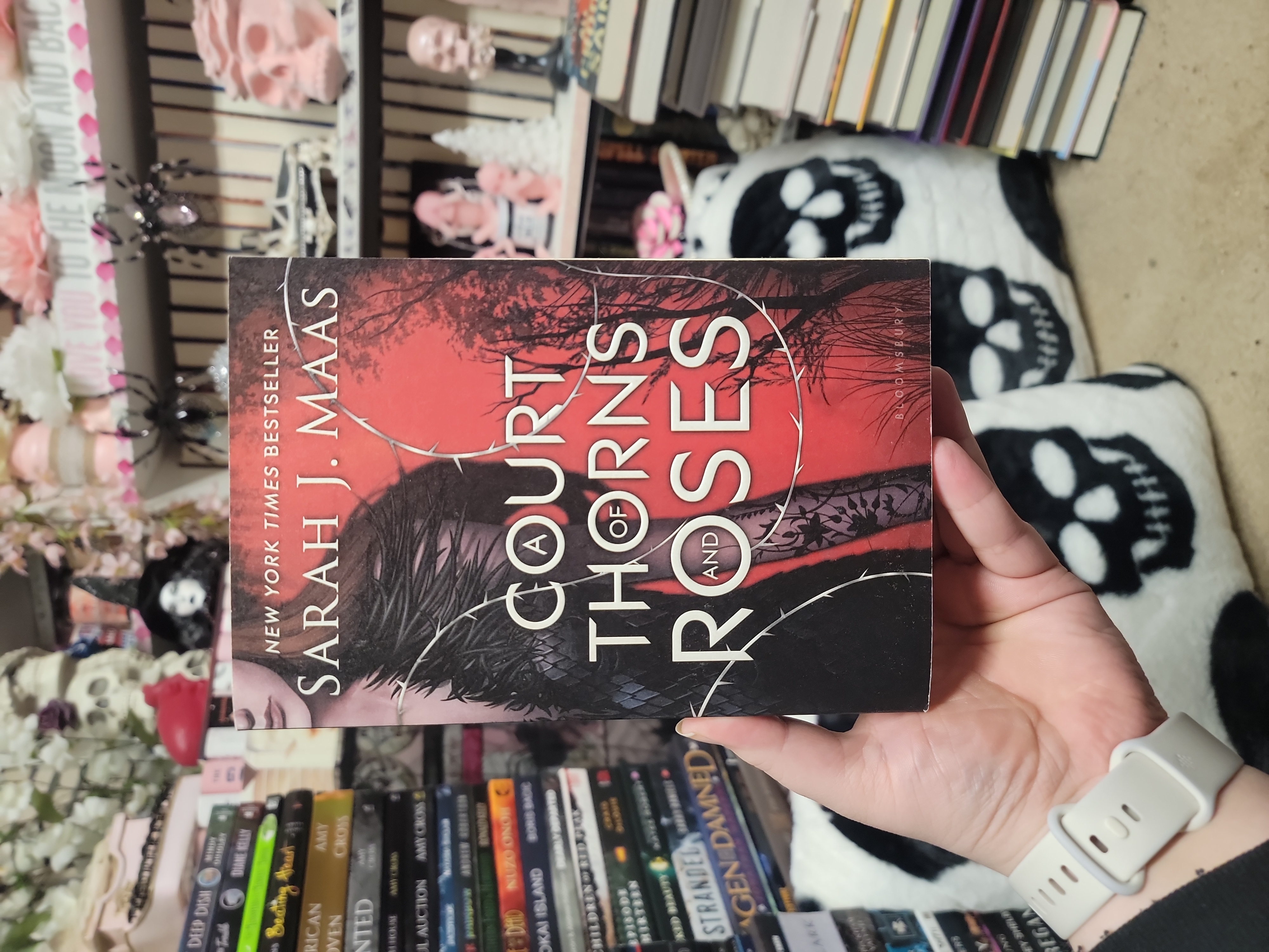 A Court of Thorns and Roses