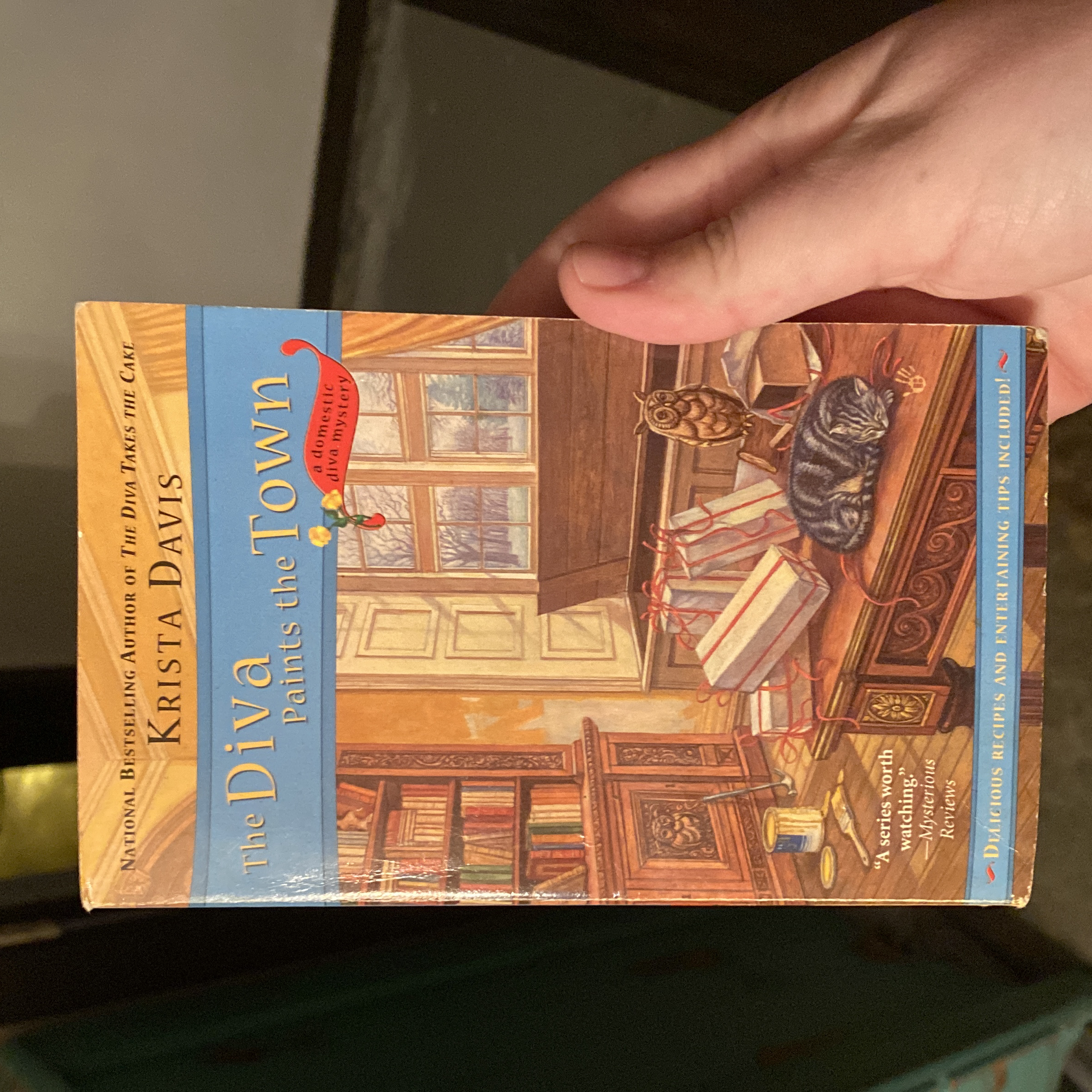 The Diva Paints the Town