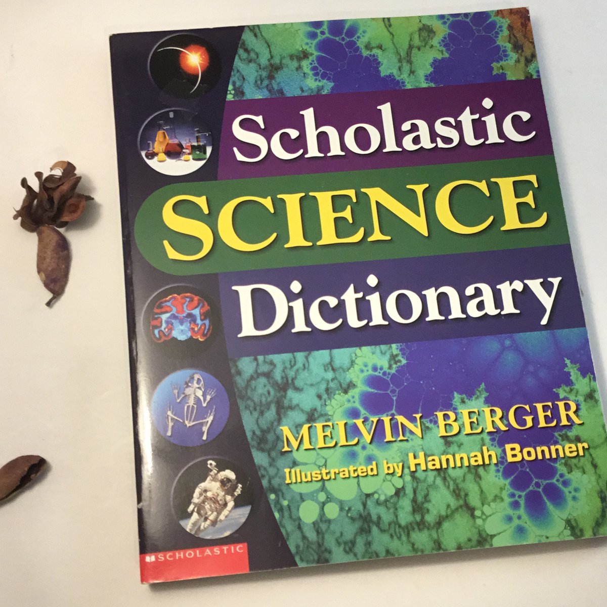 Scholastic Science Dictionary by Melvin Berger
