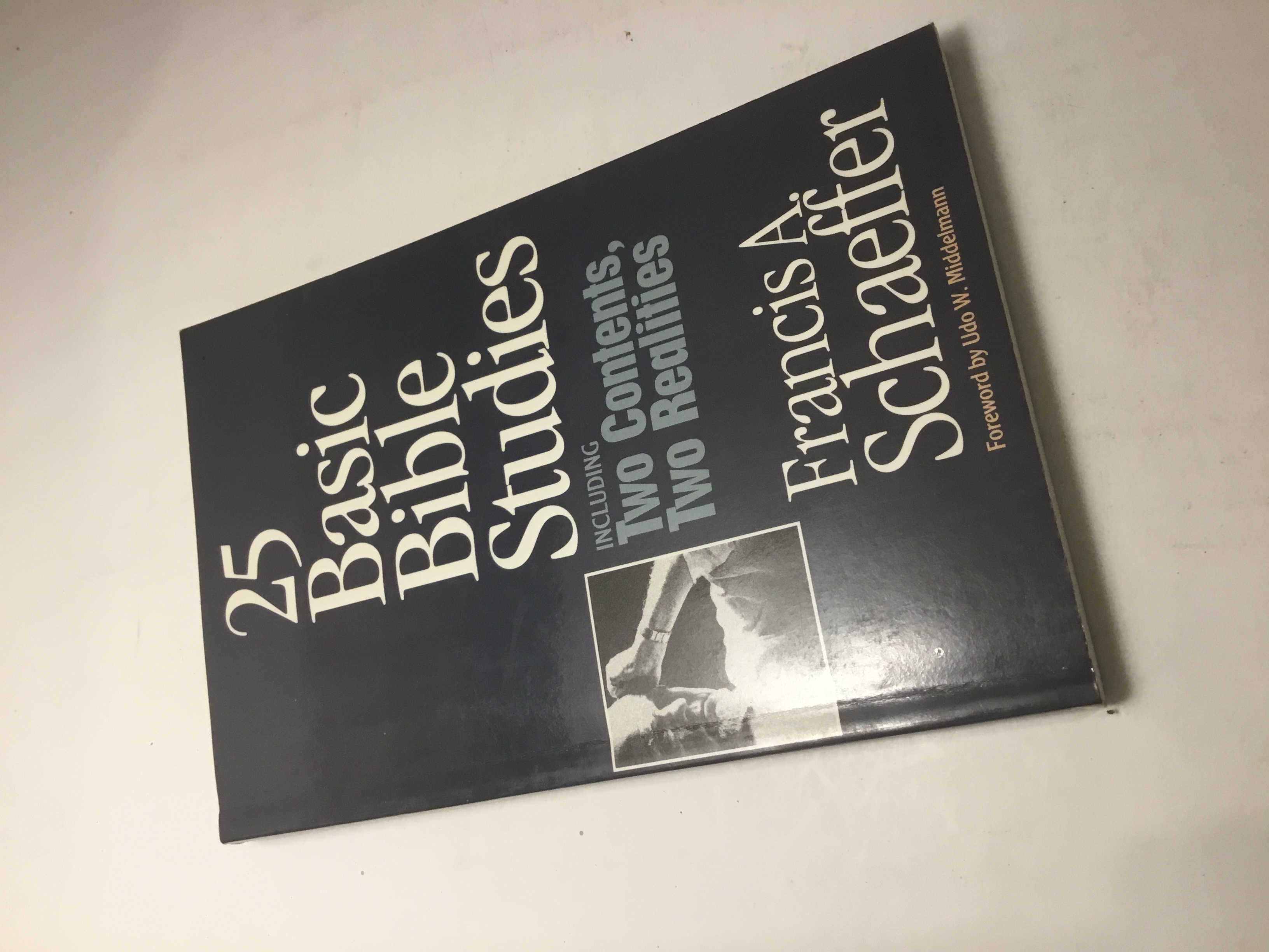 25 Basic Bible Studies