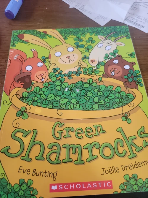 Green Shamrocks