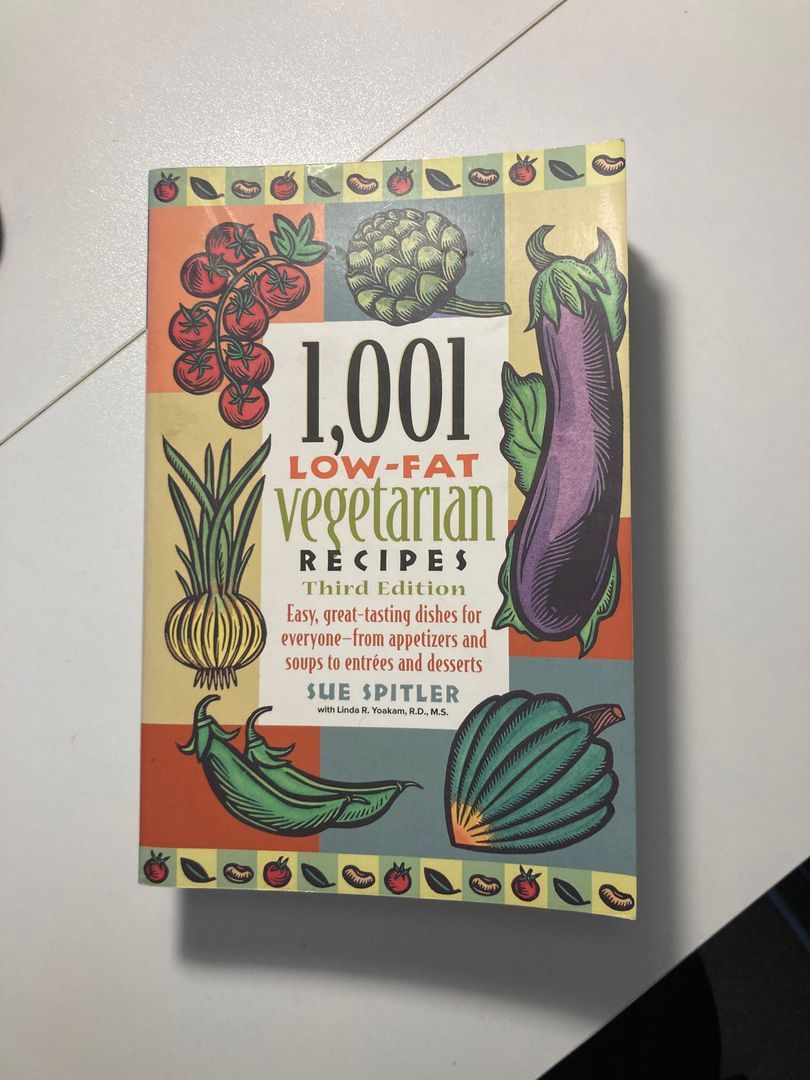 1,001 Low-Fat Vegetarian Recipes