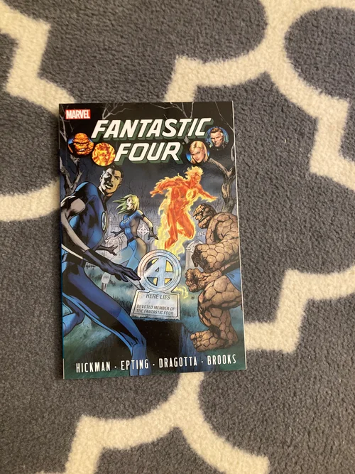 Fantastic Four by Jonathan Hickman - Volume 4