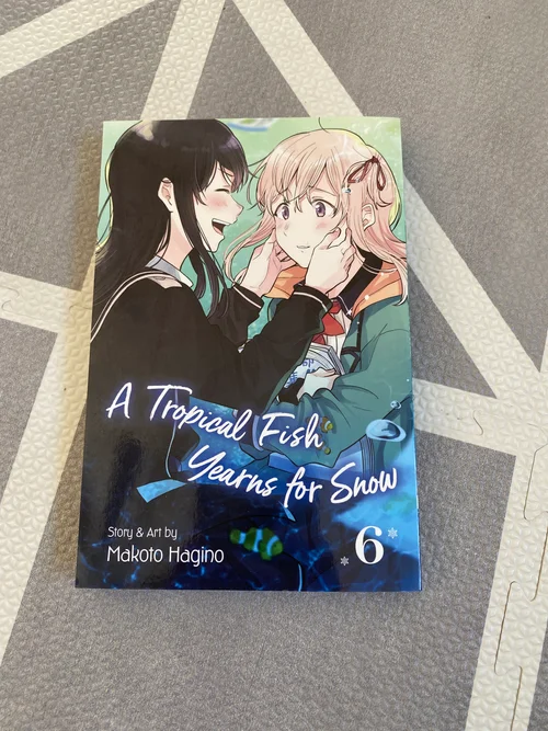A Tropical Fish Yearns for Snow, Vol. 6