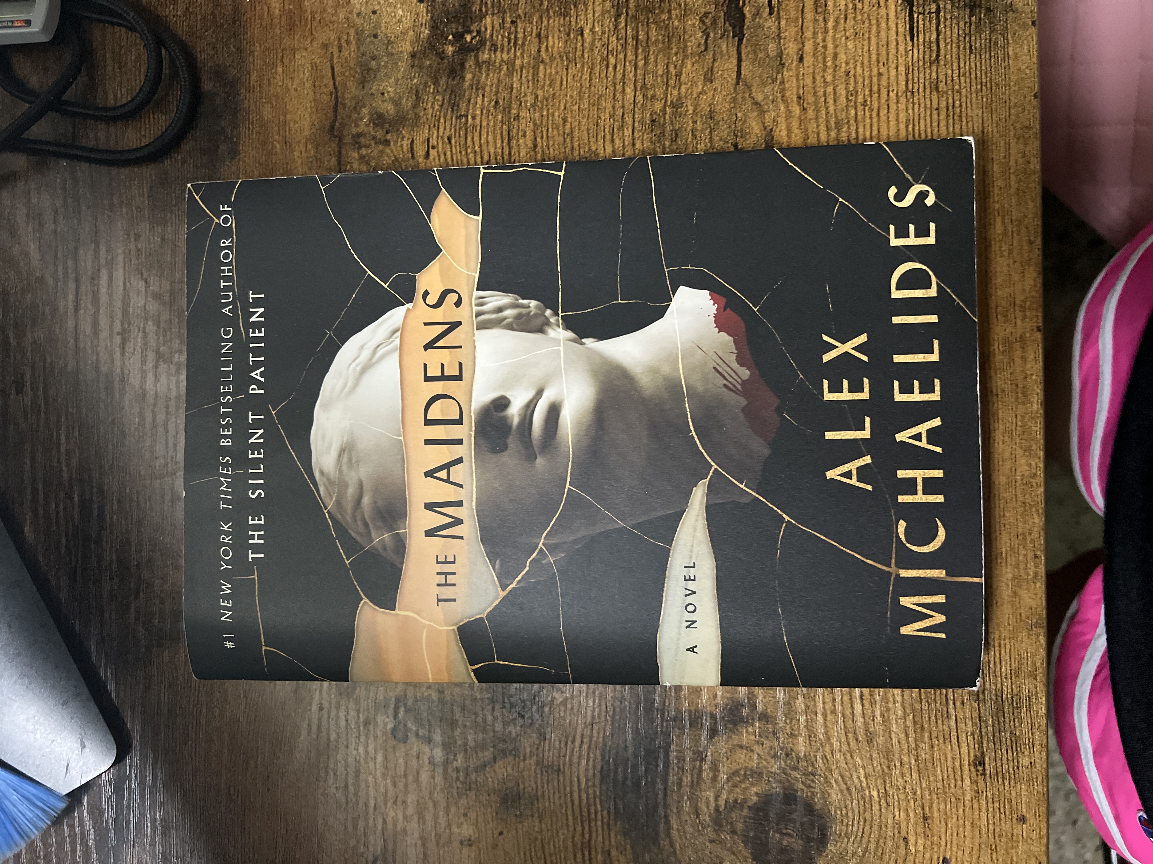 Sale image for abcb0eac-89ad-4efc-a30f-2685af456781-KNo0aYCSmPNO6qn71JAoHs3ZYZu1