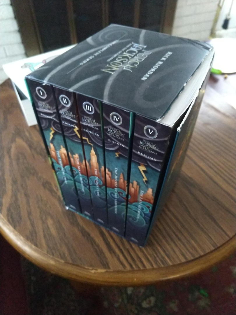 Percy Jackson and the Olympians 5 Book Paperback Boxed Set (new Covers W/poster)