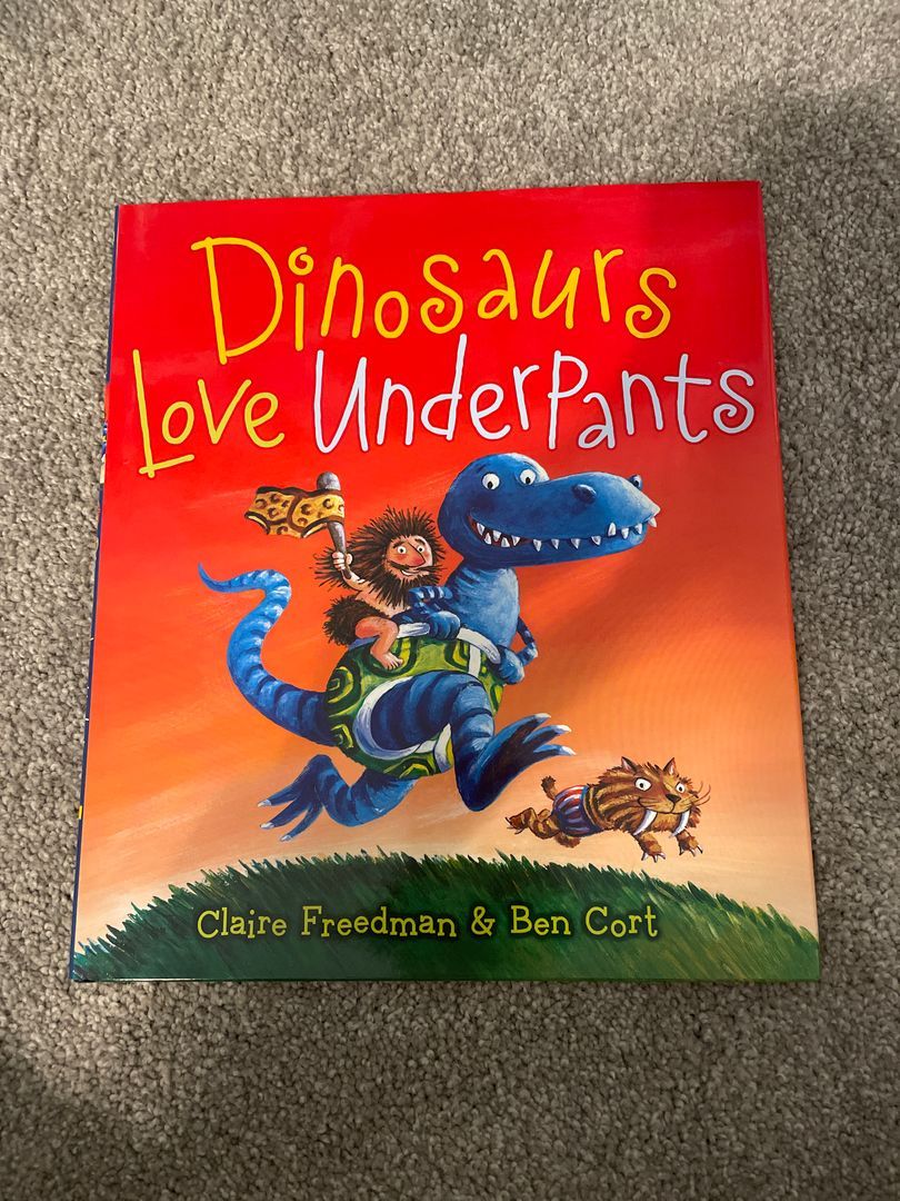 Dinosaurs Love Underpants
