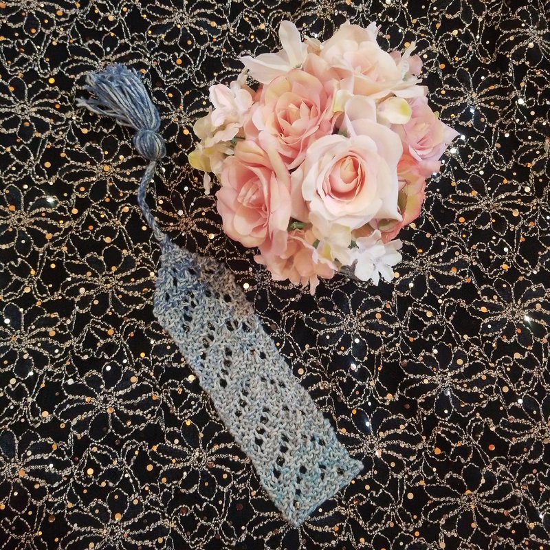 A Field Guide to Shells Coloring Book