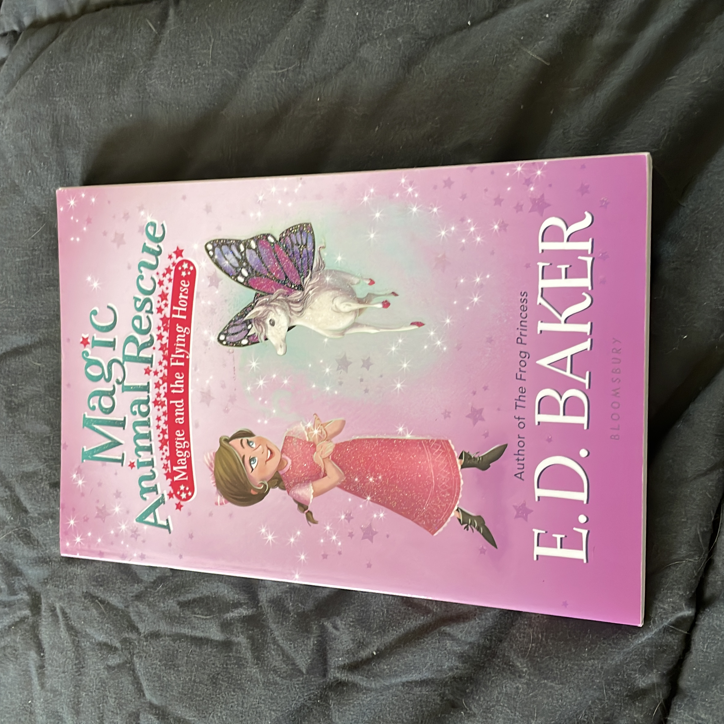 Magic Animal Rescue 1: Maggie and the Flying Horse