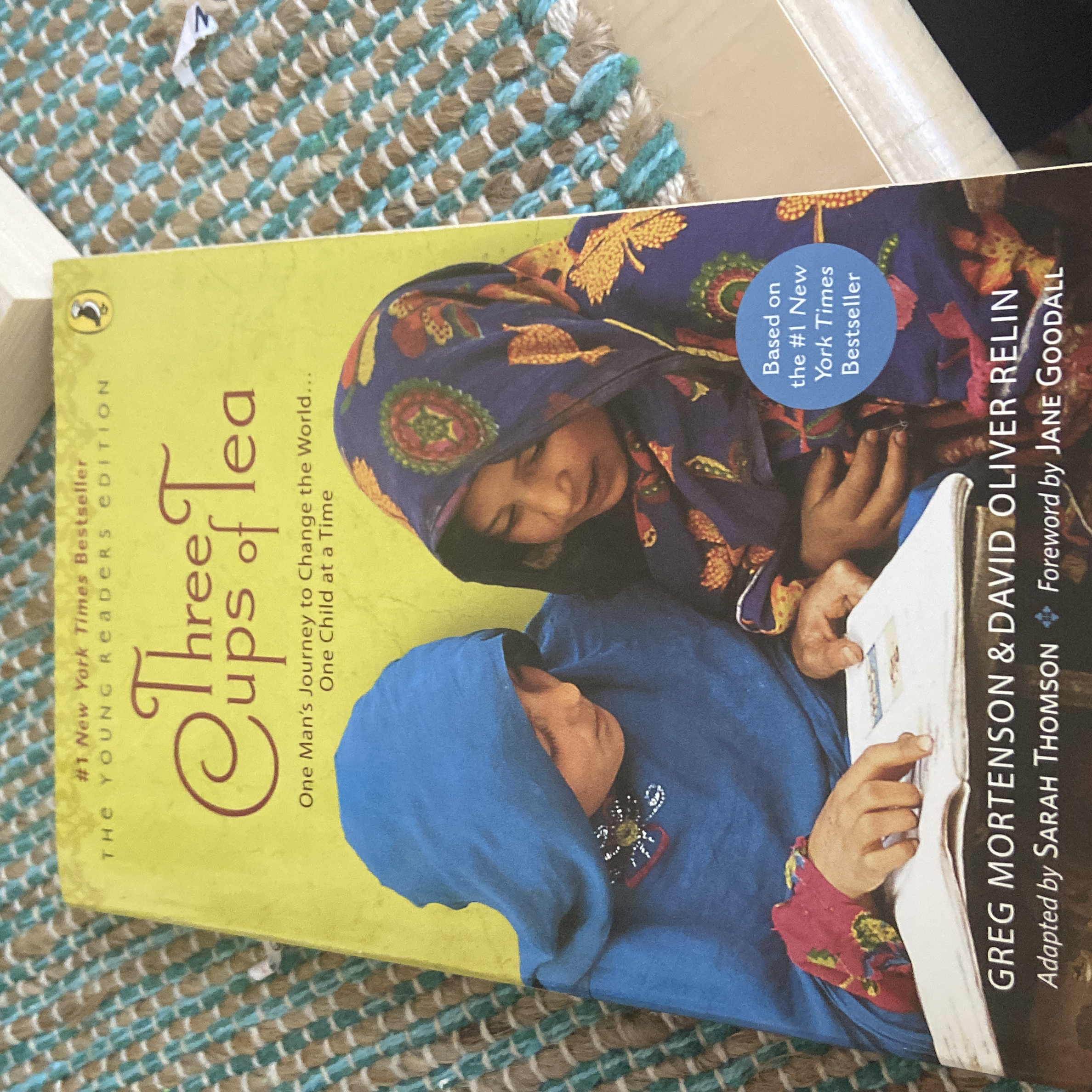 Three Cups of Tea: Young Readers Edition