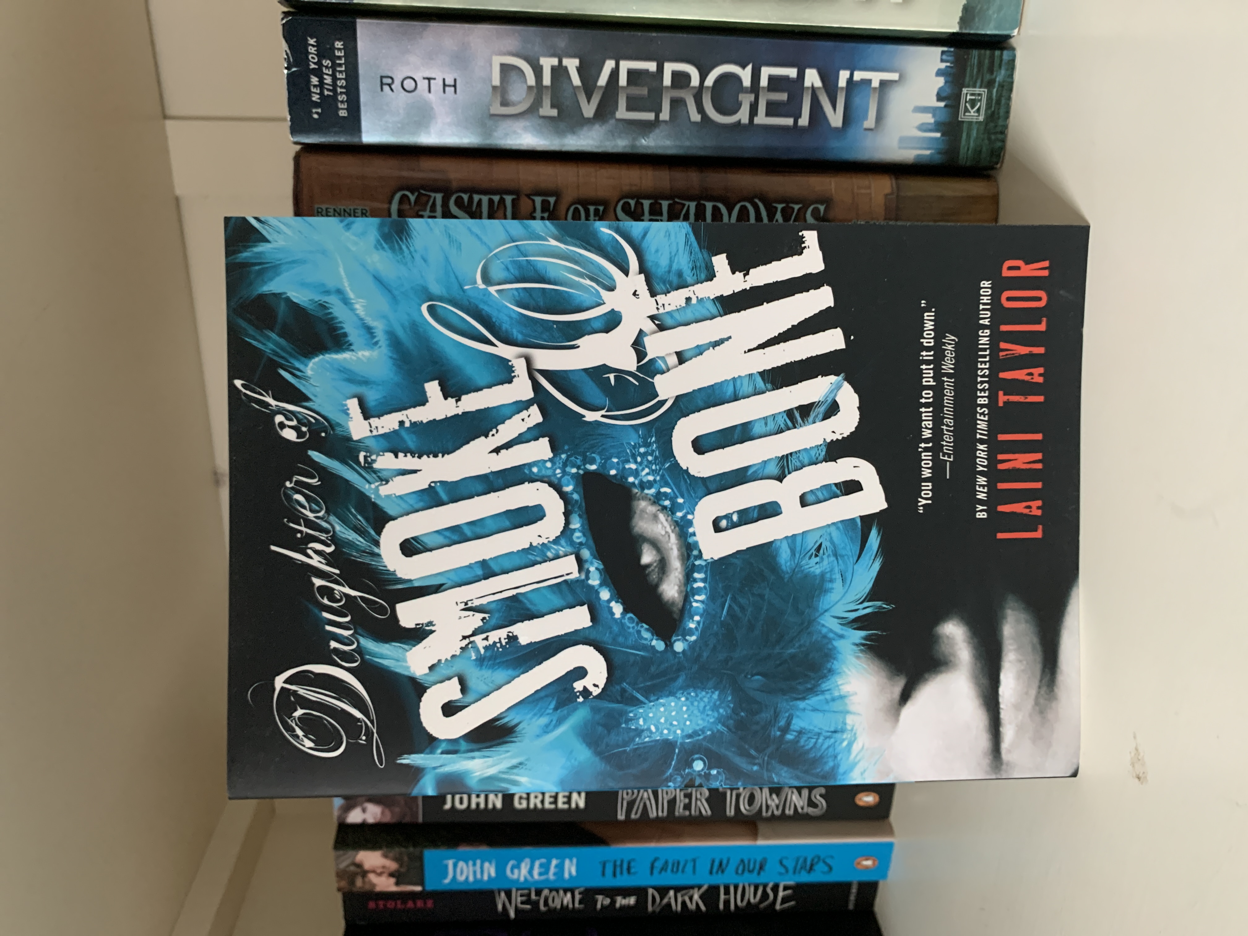 Daughter of Smoke & Bone