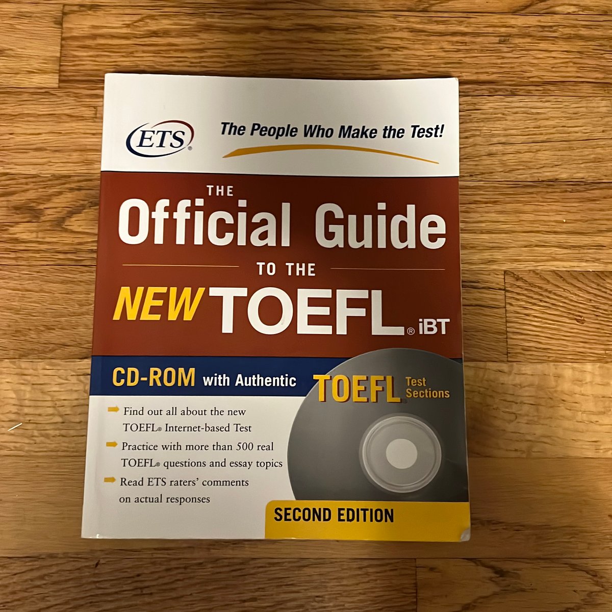 The Official Guide to the New TOEFL IBT with CD-ROM by Educational