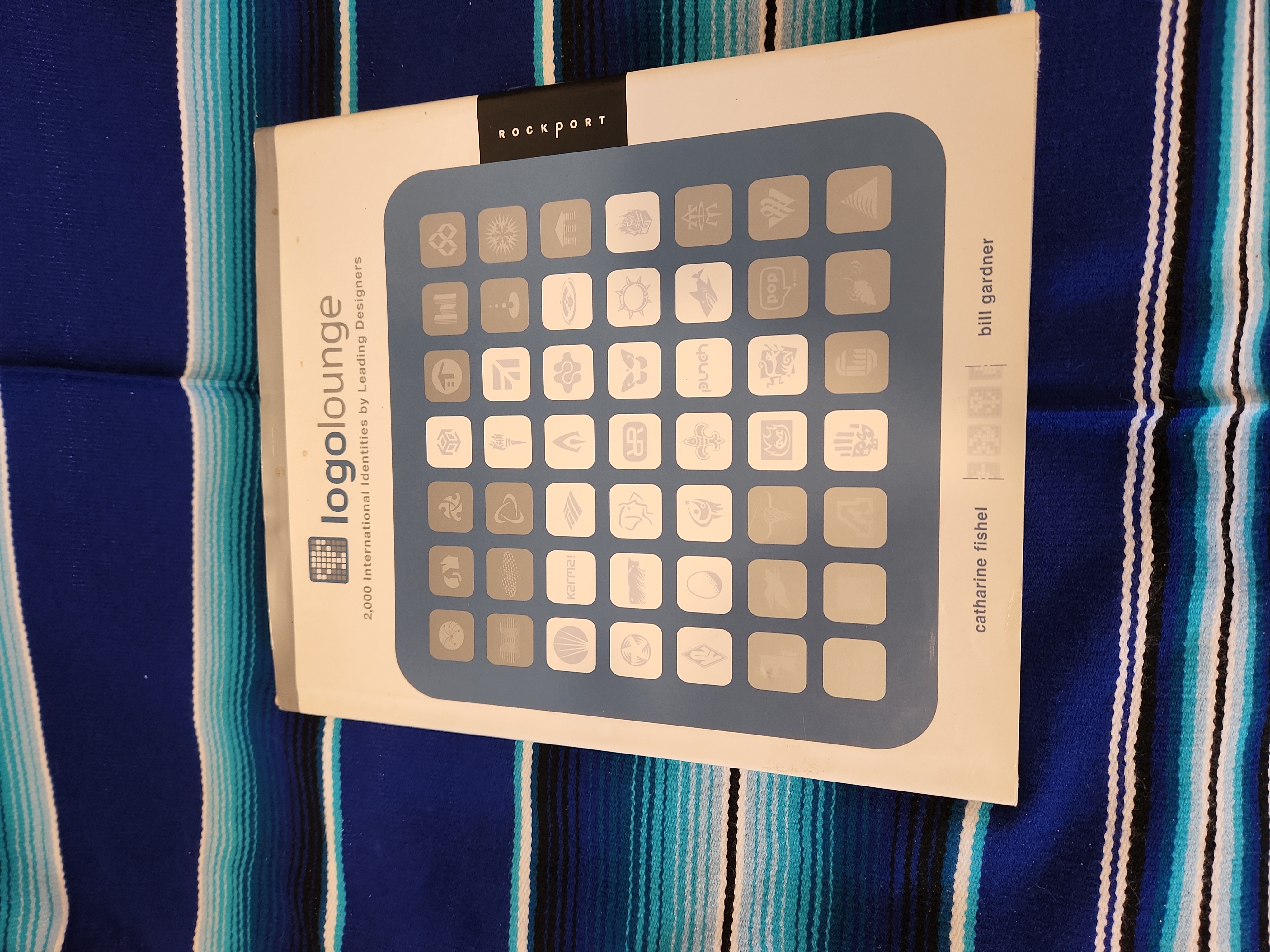 LogoLounge