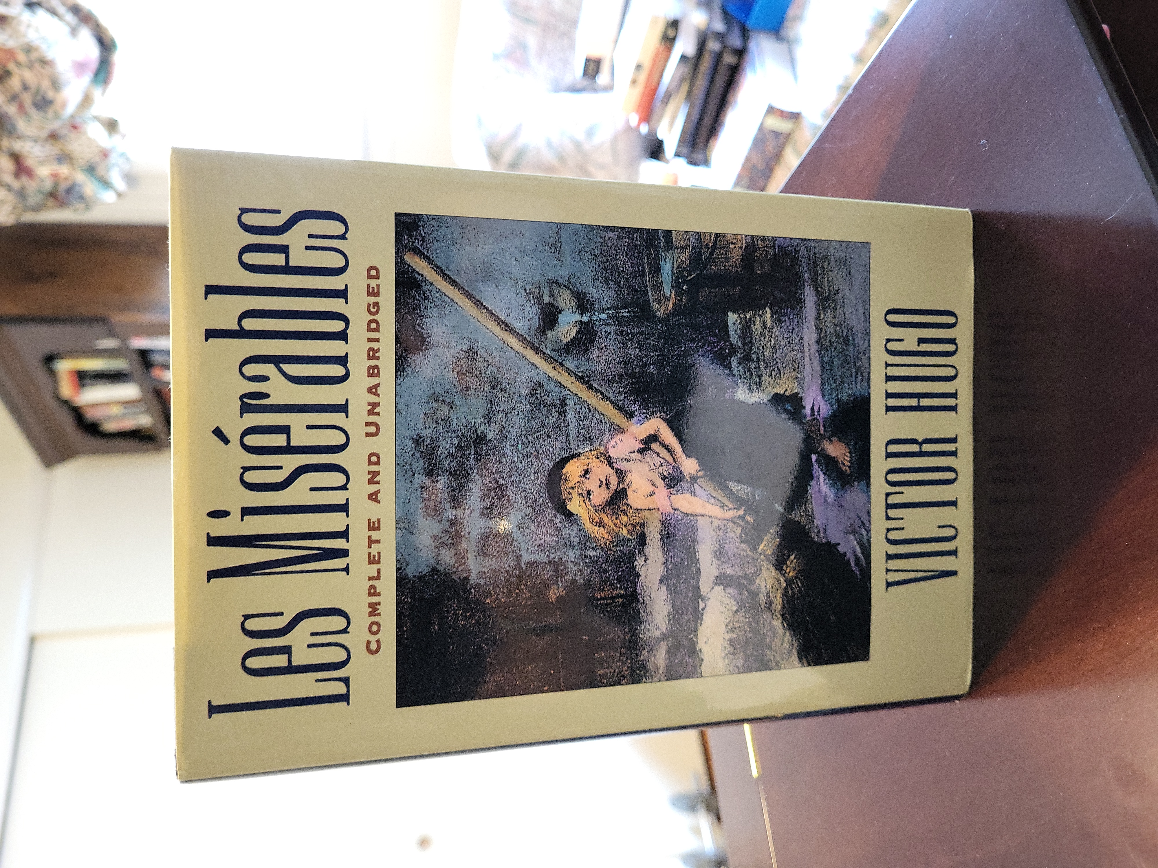 Les Misérables Complete and Unabridged