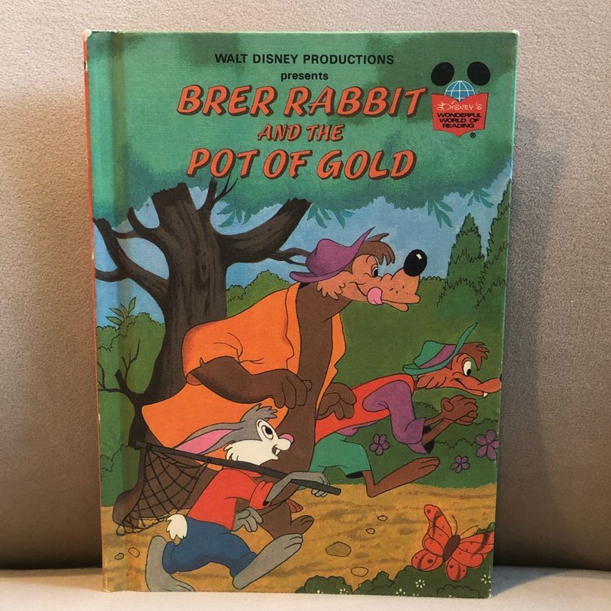 Walt Disney Productions Presents Brer Rabbit and the Pot of Gold by