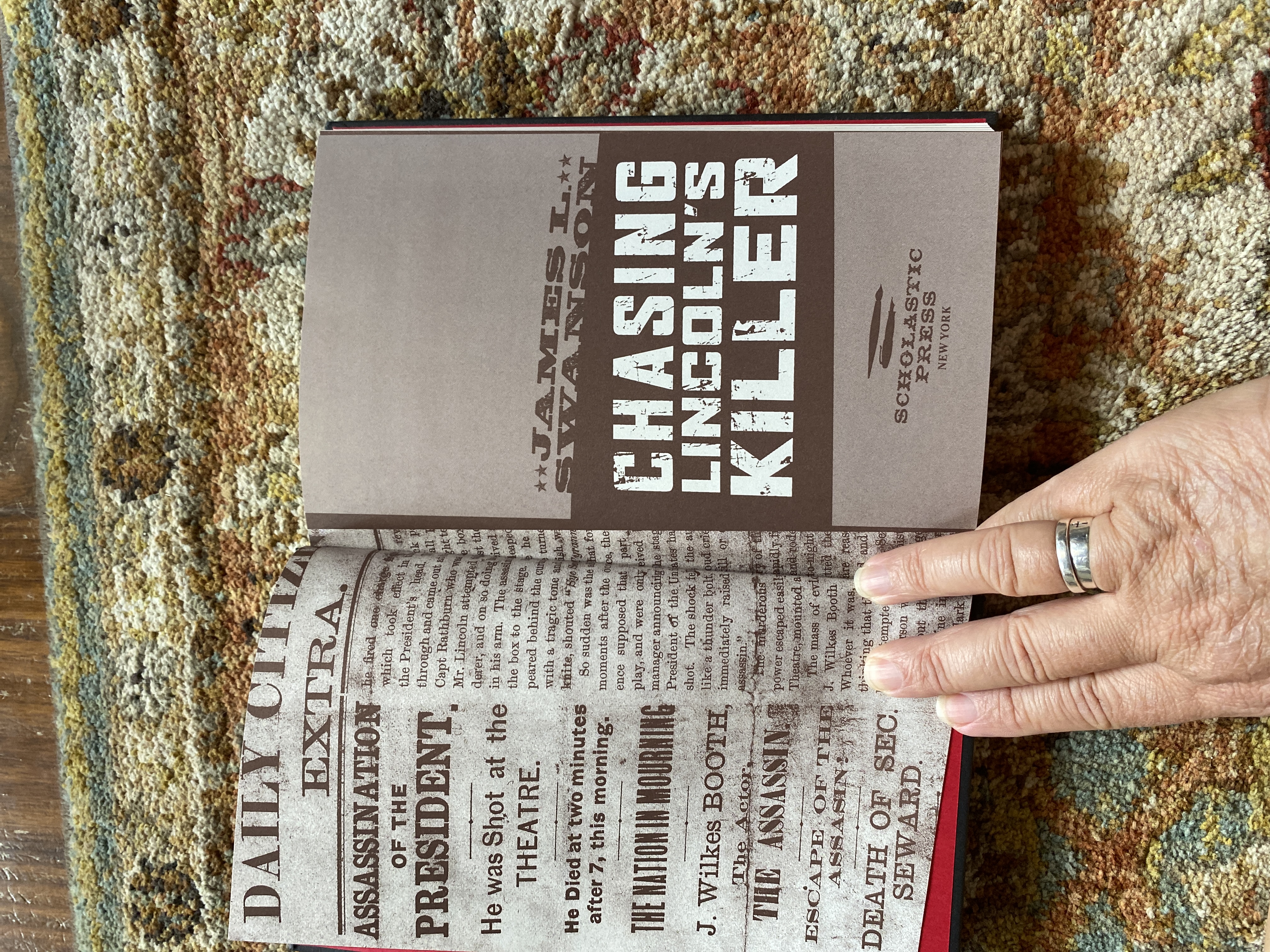 Chasing Lincoln’s Killer by James L. Swanson, Hardcover | Pangobooks