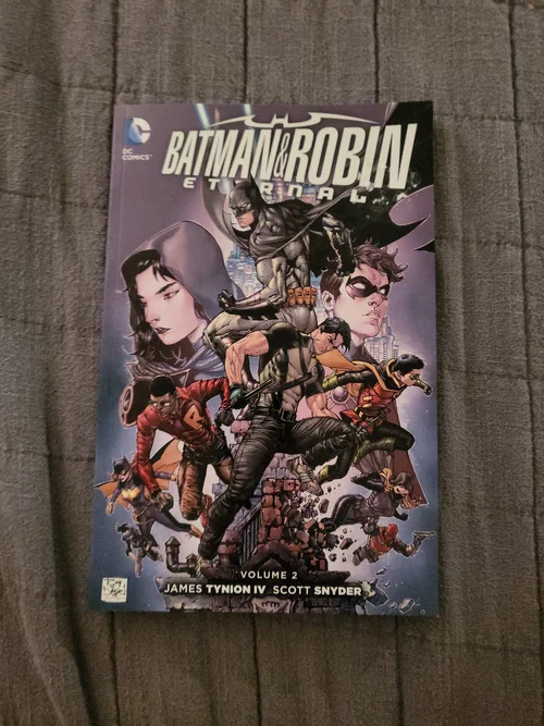 Batman and Robin Eternal Volume 2