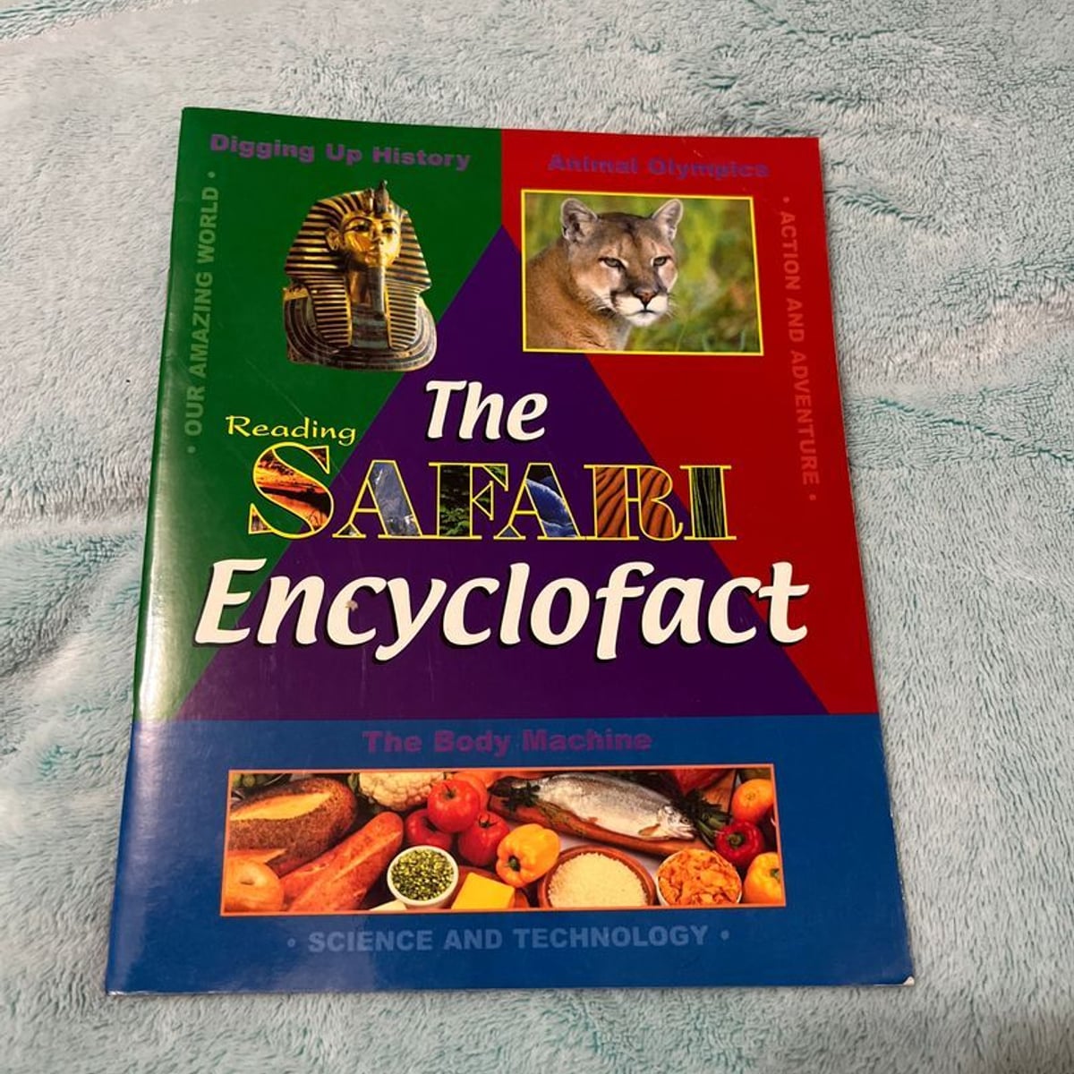The Safari Encyclofact by Cara Torrence, | PangoBooks